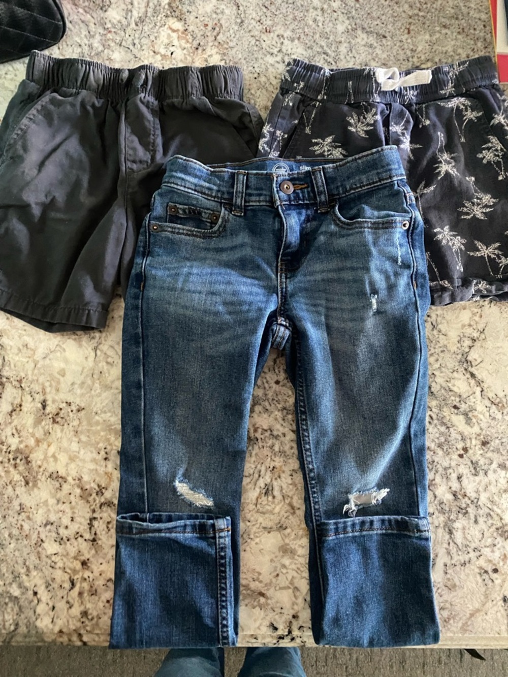 Size 6 kids bottom bundle
